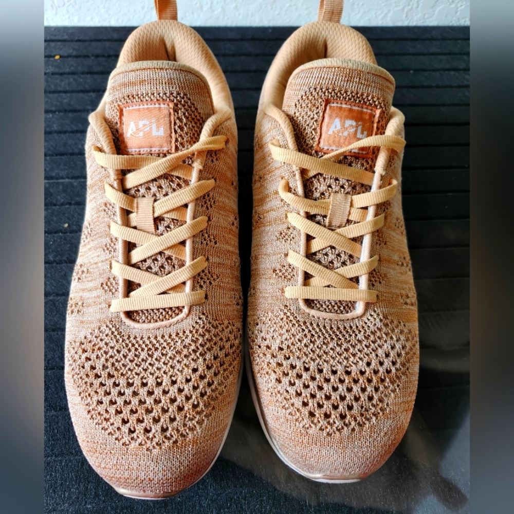 APL Athletic Propulsion Labs TechLoom Pro Phantom Rose Gold Melange